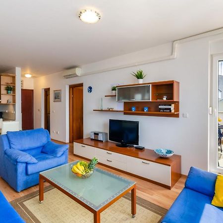 Apartment Tia Crikvenica Eksteriør billede