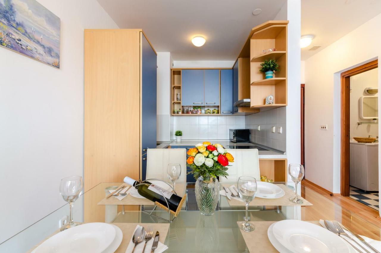 Apartment Tia Crikvenica Eksteriør billede
