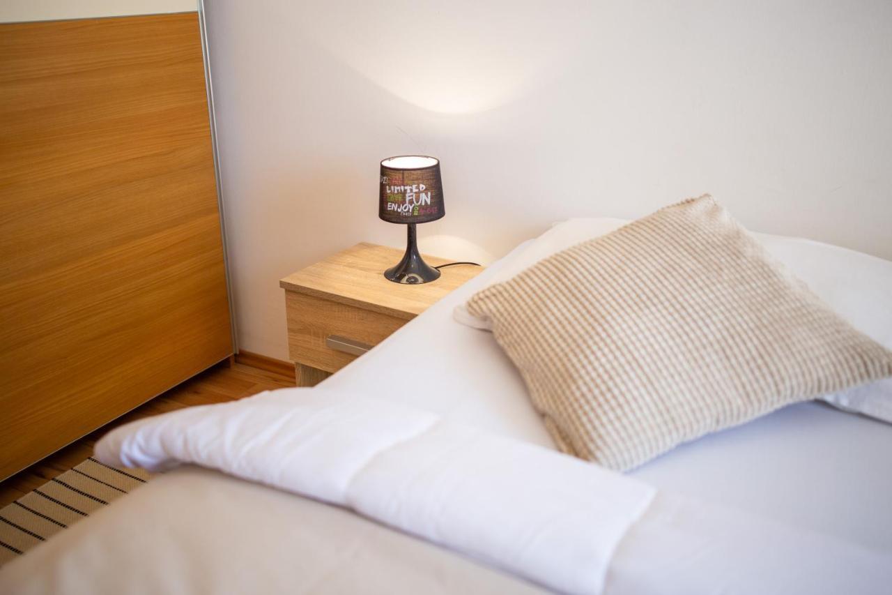 Apartment Tia Crikvenica Eksteriør billede